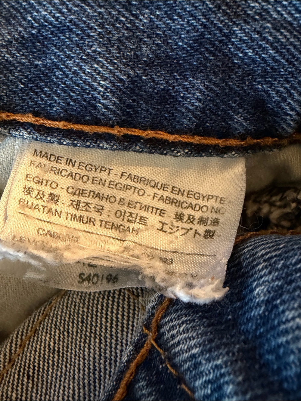 Levi’s 550 Relaxed Fit Jeans Men’s 36x34 Blue Medium Wash Straight Leg - Picture 9 of 11